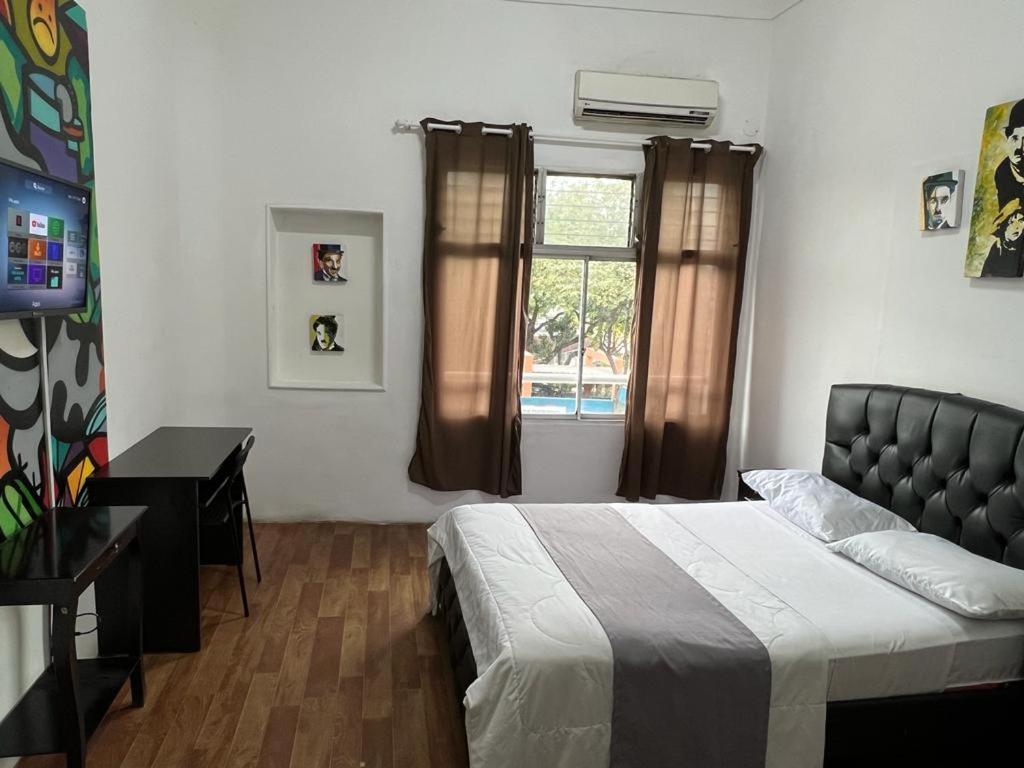 גוויאקיל Hotel Perla Central מראה חיצוני תמונה
