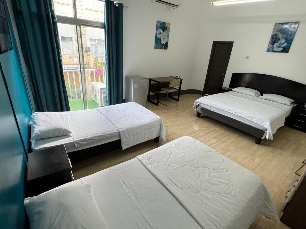 גוויאקיל Hotel Perla Central מראה חיצוני תמונה